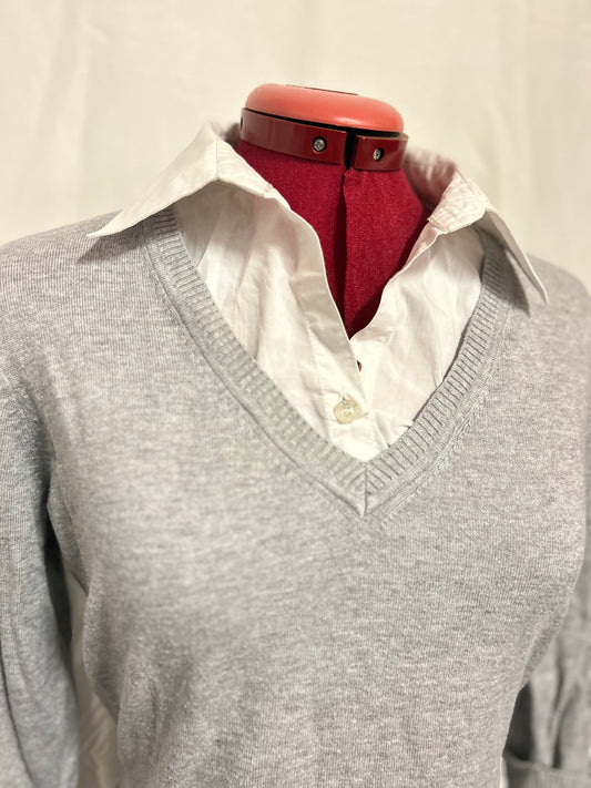 Grey top with blouse collar