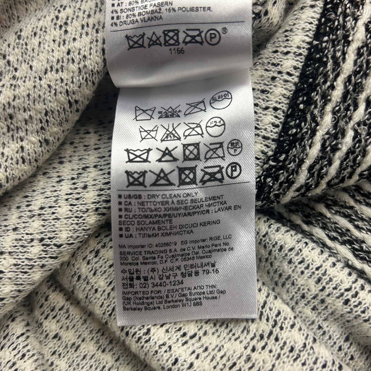 Knit dress with back zipper
