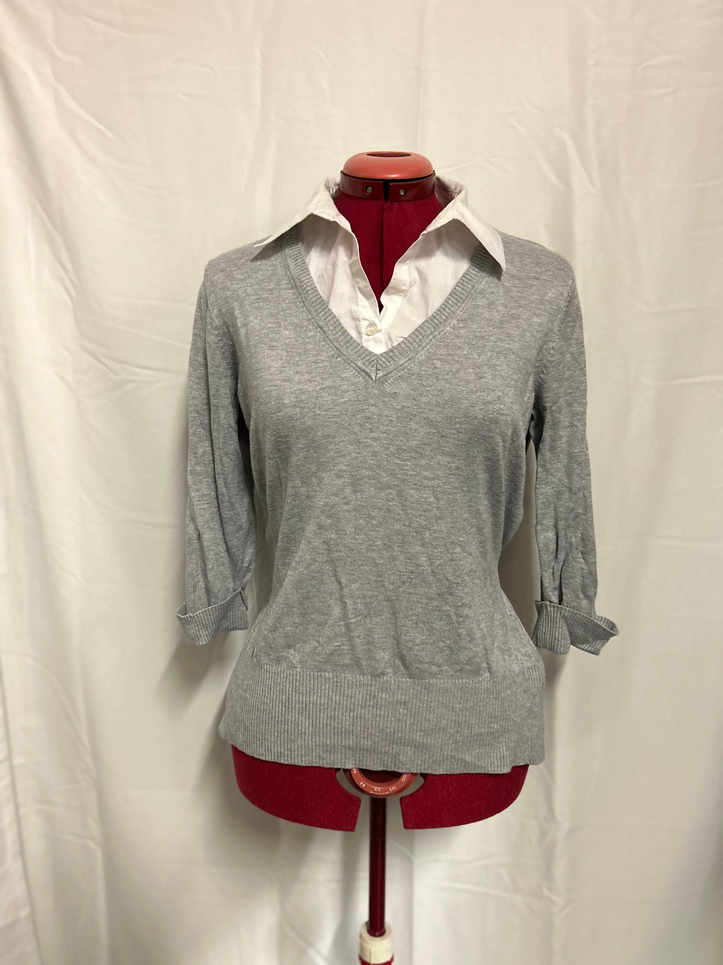Grey top with blouse collar
