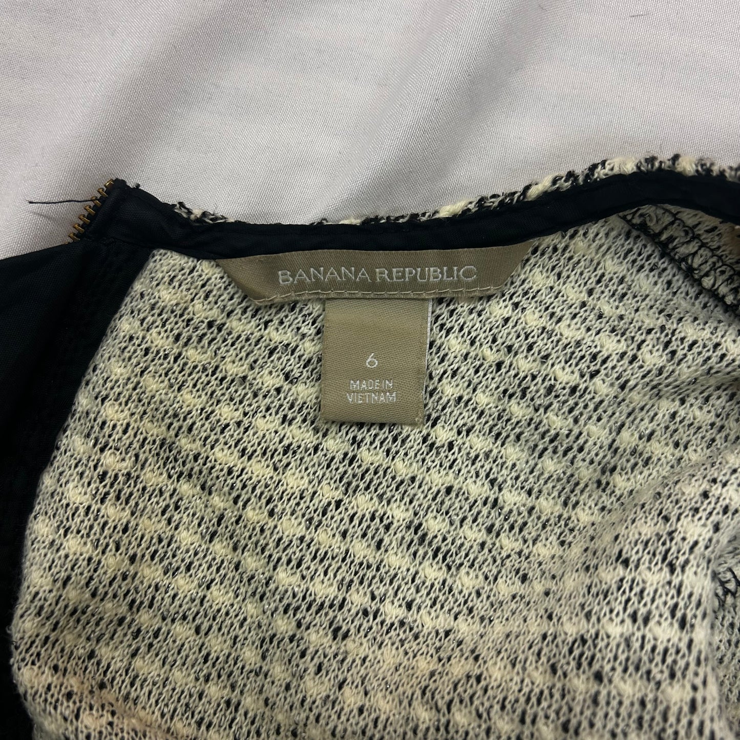 Knit dress with back zipper